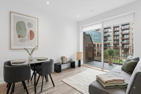 Open plan reception