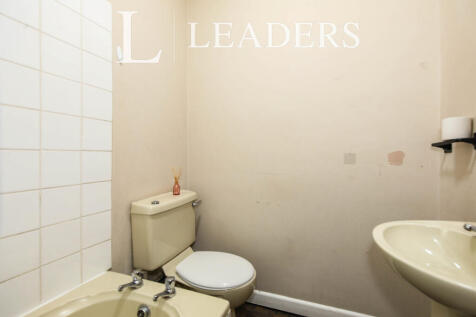 Watlands View, Newcastle, ST5 photo 4