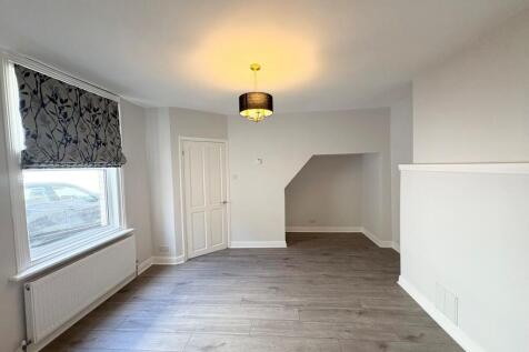 West Street, Eastbourne, BN21 photo 4