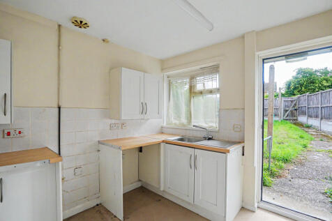 67 Oak Lane, Upchurch, Kent, ME9 7AY