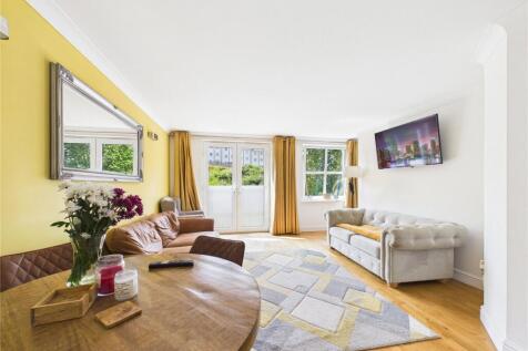 1st Floor Lounge