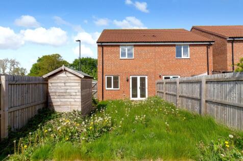 13 Bunting Drive - Rear