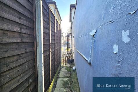Side Alley