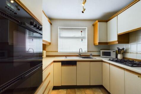 CAM02060G0-PR0209...