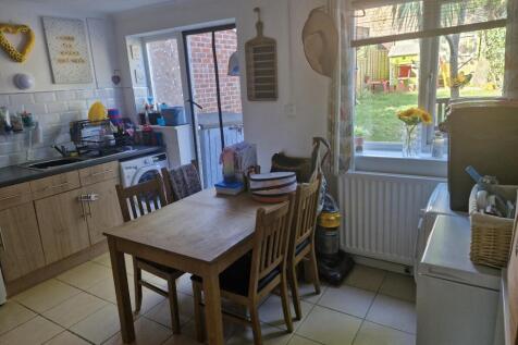 Havendale, Hedge End, Southampton, SO30 photo 4