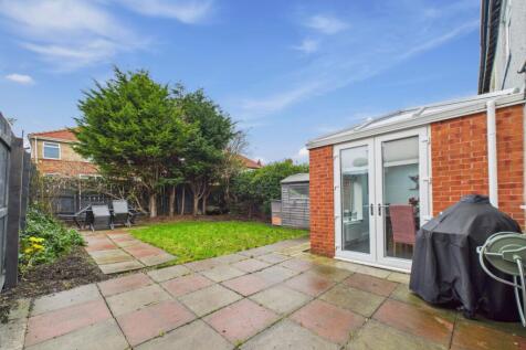 CAM02195G0-PR0093-STILL007