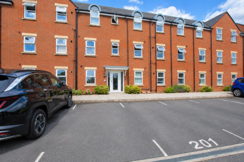 Red-Brick Flats and Quiet Parking Court NEW.png