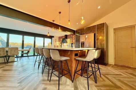 Open Plan Kitchen/Dining/Living Room