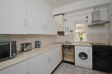 Carill Drive, Fallowfield, Manchester, M14 photo 4