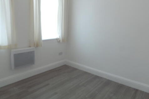 Collins Court, Collins Street, Avonmouth, Bristol, Bristol City photo 5