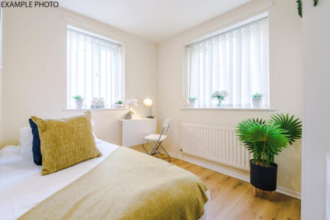 82 Lloyd Mansions, Example 3