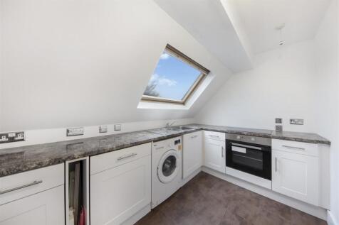 Flat E, 2 Crantock Road - 93WpwfkhoEy3pgM3hPLV.jpg