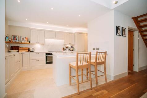 2 Grange Farm Barns [Kitchen] 4.jpg