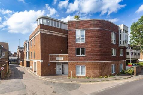 4 the old court   (26).jpg