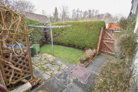 REAR GARDEN (2)-2.jpg
