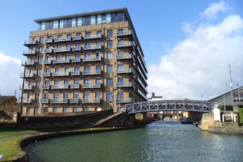 1 Bed unfurnished Apartment