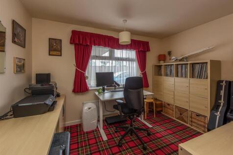 Elm Tree Farm-Bedroom 3.jpg