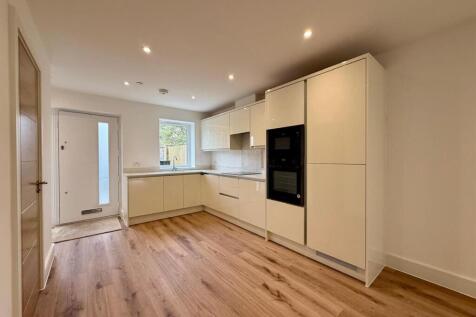 5mm kitchen 2.jpg