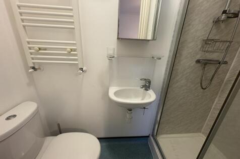 Room 6 163 Bournemouth Road Parkstone, Poole, Dorset photo 5
