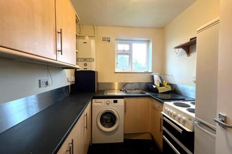 BE550FAA-29F7-47AA-B611-CD7534B21A0A_rightmove.jpe