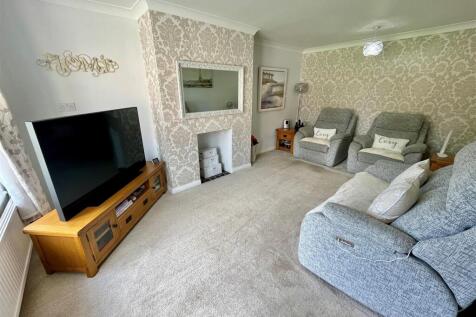 Lounge - image one.jpg