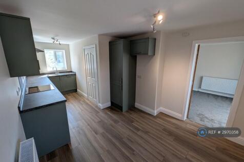 Barnes Crescent, Wimborne, BH21 photo 3