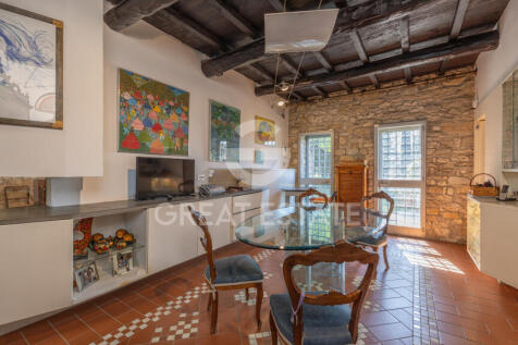 Interno