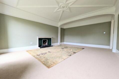 PXL_20241213_122532053.MP~2