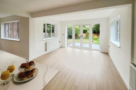 Hadrian Way, Sandiway, CW8 photo 5