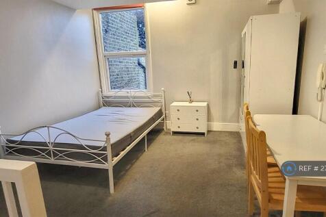 Fully Furnished Studio Flat