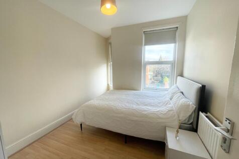 Barlow Moor Road, Chorlton, Manchester, M21 photo 3