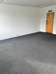 Office to rent Image 4