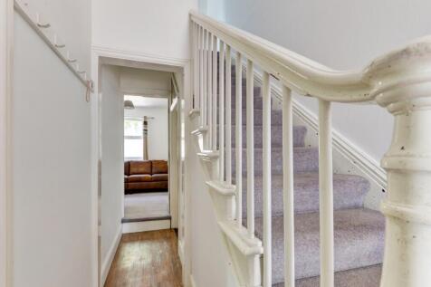 18 Egremont Place Hallway (2)