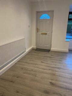 Entrance/Living Room