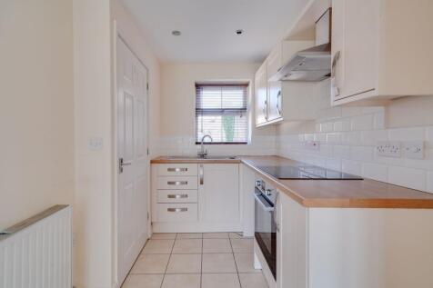 Whytefield Road, Ramsey, PE26 photo 3