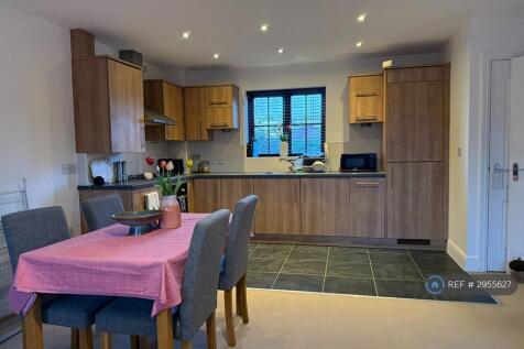 Monkston Park, Milton Keynes, MK10 photo 3