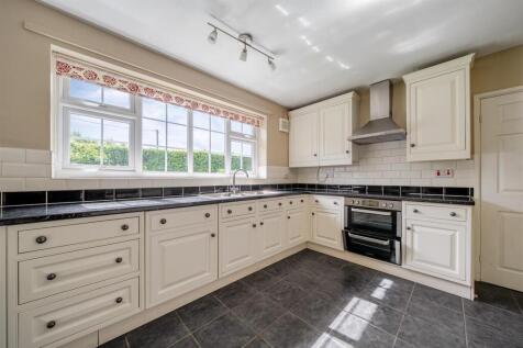 kitchen 2.jpg