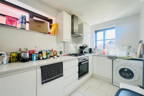 Bedarra Grove, Lenton photo 5