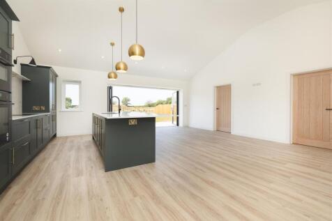 Boundary Lane, Boundary