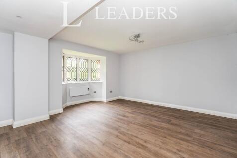 Carlton House, Ringwood Road, Woodlands, SO40 photo 3