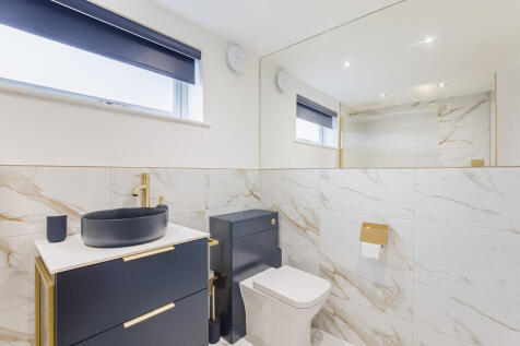 Bathroom2