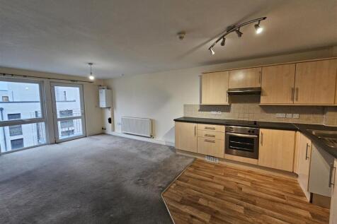 Kitchen Lounge.jpg
