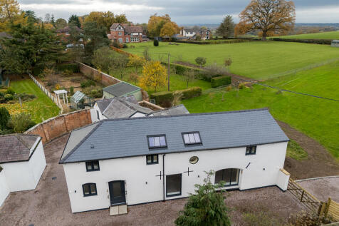 DJI_20251105143331_0004_D