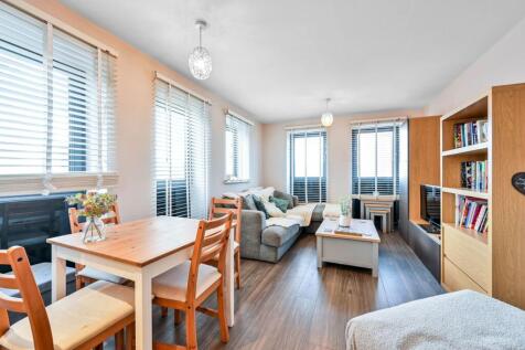 Kingston Upon Thames, KT2 - property photo