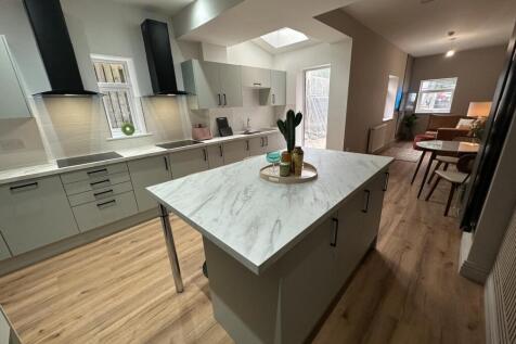 Communal Kitchen