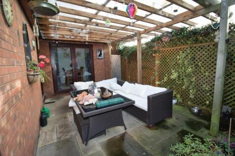 Outdoor entertaining