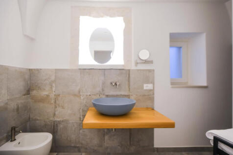 00060_Palazzo_Lorizzo_Raro_Realty