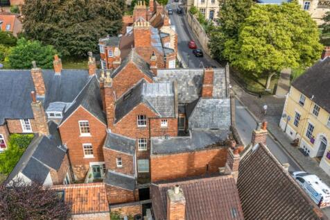 1333850-3-689e0ba26dd36-ARW-1