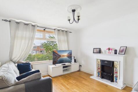 Donington Drive, Sunnyhill photo 4