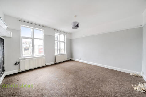 fe7732b9-4082-46a...